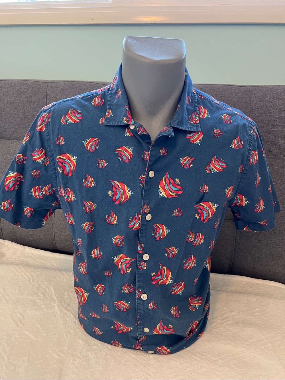 Nautica Navy Short-Sleeve Button-Down Shirt with Colorful Fish Print - small - Picture 2 of 8
